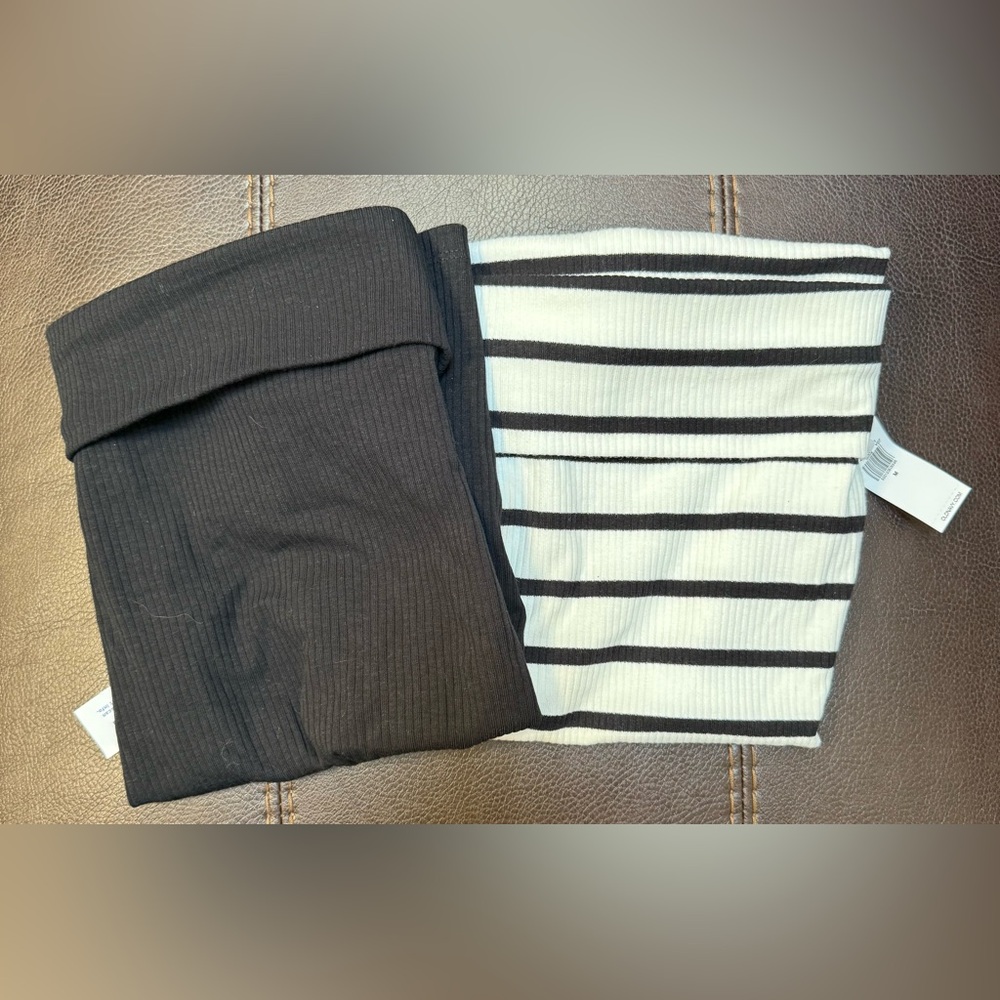 Old Navy Black and White Tank Tops